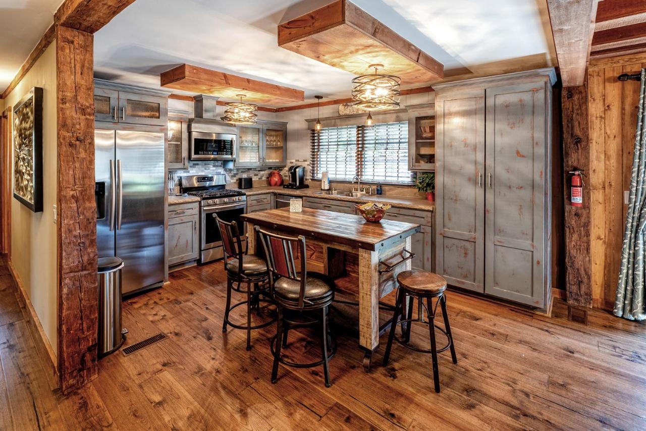 Staynantahala - Smoky Mountain Cabins And Luxury Yurts Aquone Exteriör bild