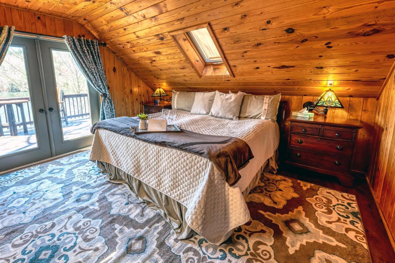 Staynantahala - Smoky Mountain Cabins And Luxury Yurts Aquone Exteriör bild