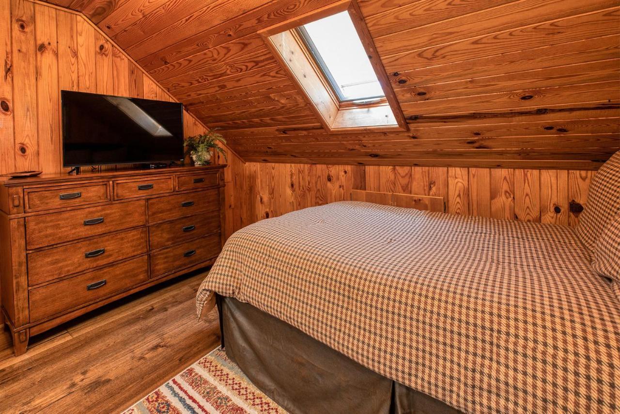 Staynantahala - Smoky Mountain Cabins And Luxury Yurts Aquone Exteriör bild