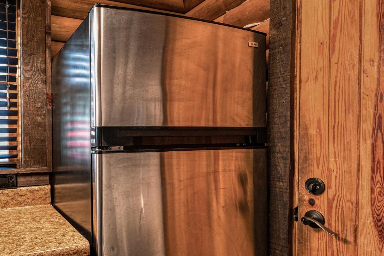 Staynantahala - Smoky Mountain Cabins And Luxury Yurts Aquone Exteriör bild