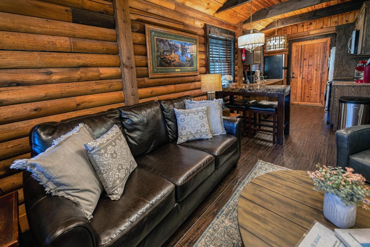 Staynantahala - Smoky Mountain Cabins And Luxury Yurts Aquone Exteriör bild