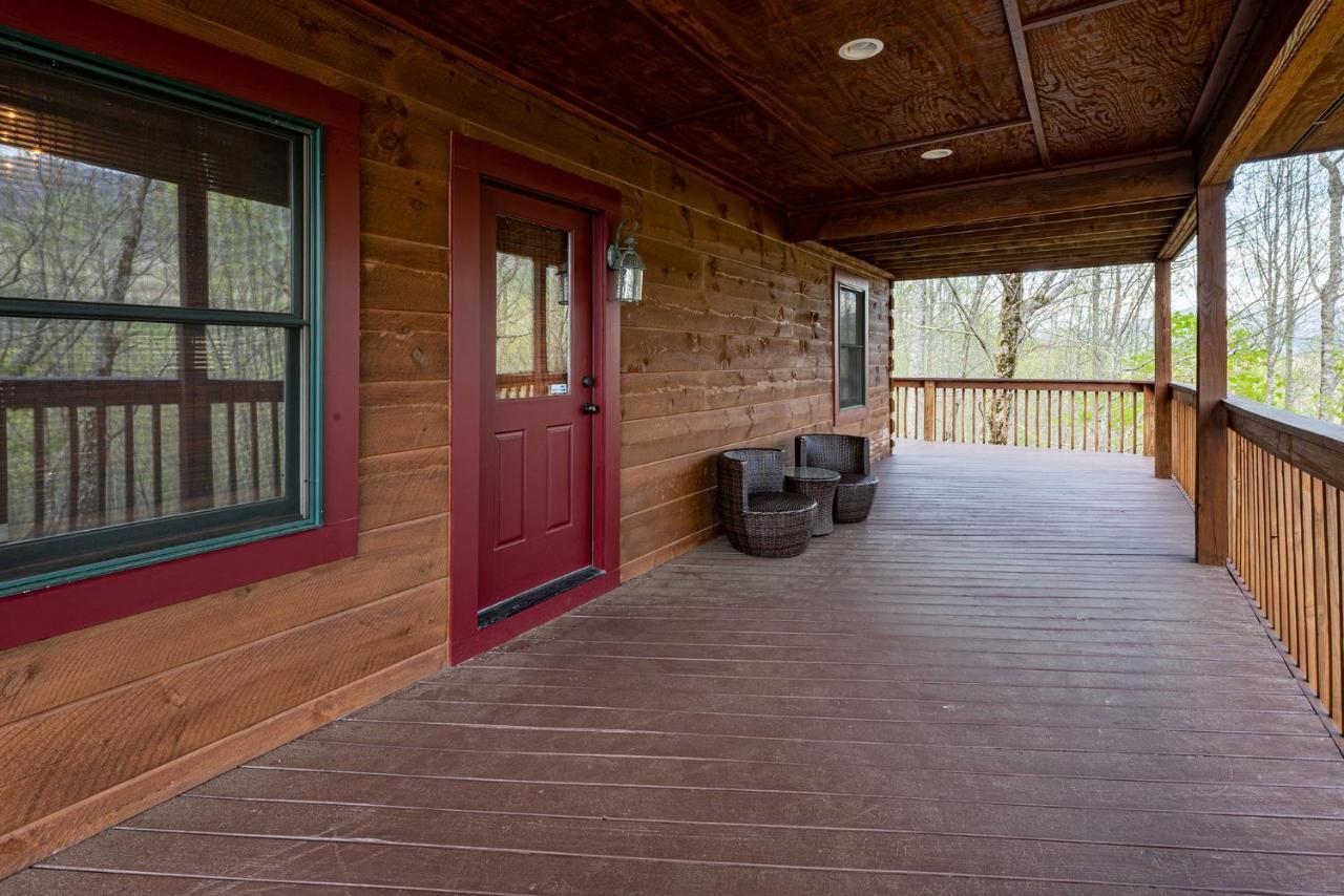 Staynantahala - Smoky Mountain Cabins And Luxury Yurts Aquone Exteriör bild